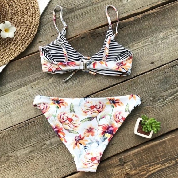 CLEARANCE Reversible Striped Floral Lace Up Bikini Swimsuit - Picture 6 of 6